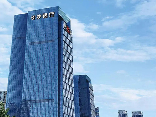 芝蘭空間,香氛系統(tǒng),空間香氛,香薰設(shè)備,香薰精油,香氛禮品定制